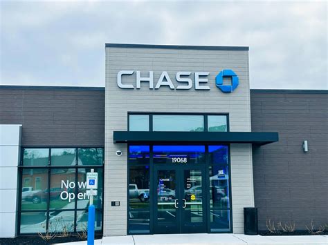 Chase Bank to open its first East Tennessee branches in Knoxville and