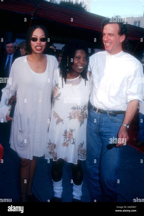 Whoopi Goldberg Et Sa Fille Alex Martin Banque De Photographies Et D