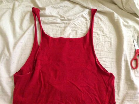 I've been seeing this cute backless top all over nosew #diyfashion #openbacktop was hoping for a backless top summer and keeping my fingers. Life as a Junicorn: DIY Backless T-Shirt-to-Tank-Top!