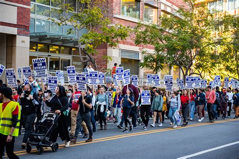 Ucla Academic Workers Form Picket Lines Across Charles E Young Drive