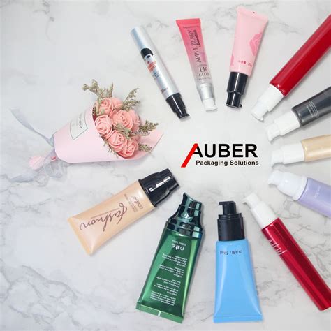 The layers, which can be colored or highlighted, create a full look to the short bob. Cosmetic Tube Manufacturer | Cosmetic packaging, Lip gloss ...