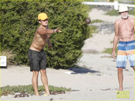 Orlando Bloom Looks Ripped While Shirtless On Malibu Beach Photo