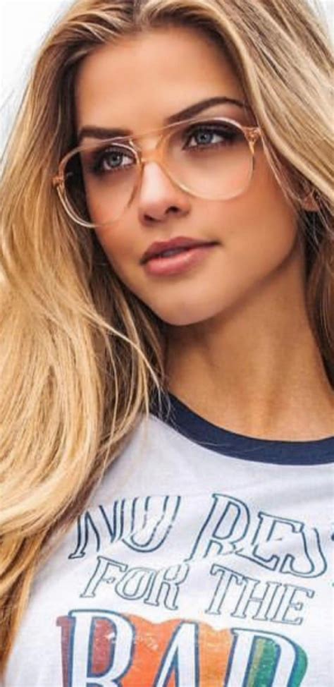 Marina Laswick Kristin Kreuk Girls With Glasses Portrait Images Woman Face Luscious