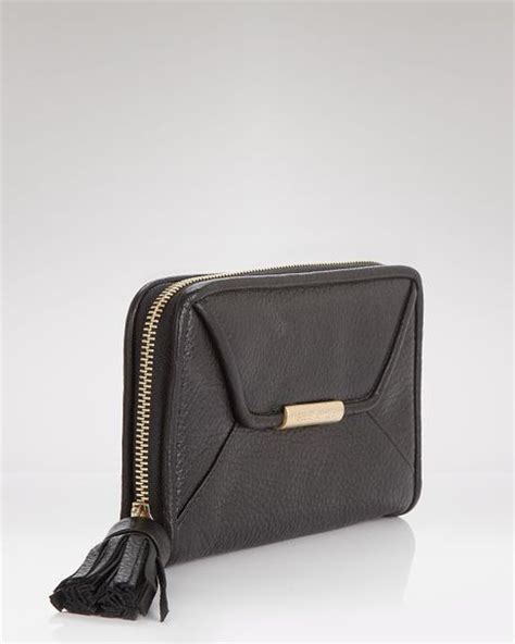 See By Chloé Wallet Cherry Zipped In Black Lyst