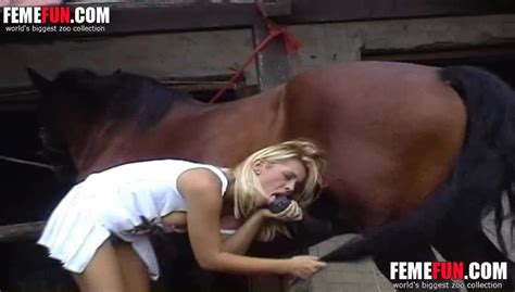 Horse Cums On Girls Face In A Series Of Zoophilia Cock