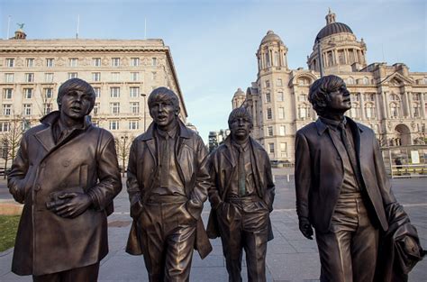 Liverpool city sights se enorgullece de utilizar portibac: The Beatles: New statue of John, Paul, George and Ringo ...
