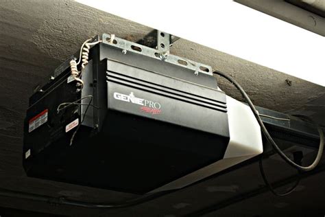 How to reprogram garage door opener remote. Resetting Garage Door Opener | NeilTortorella.com
