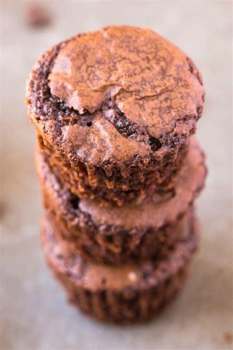 4 Ingredient Flourless Protein Brownie Bites Recipe Healthy Dessert Recipes Desserts