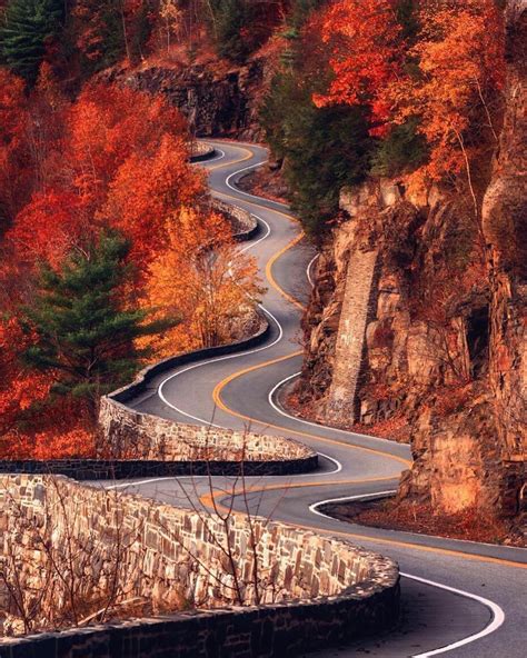 Twisty Autumn Road In New York Shot By Mattrigoliniphotography 🍂🍁