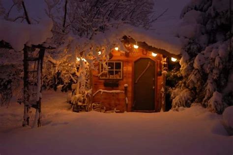 Pin By Andreas Rousounelis On Reference Photos In 2020 Winter Cabin