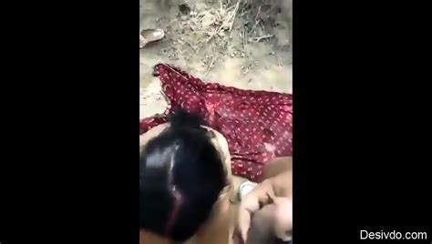 Desi Randi Bhabhi Caught Open Fucking In Outdoor Jangal Eporner