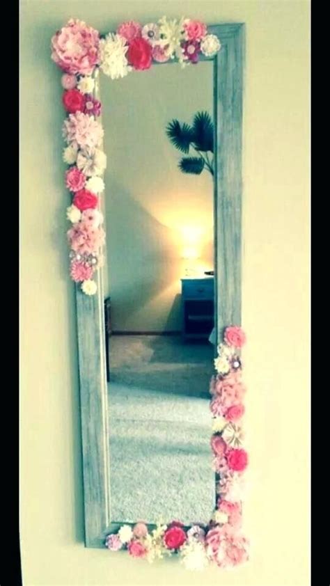 20 Ways To Decorate A Mirror