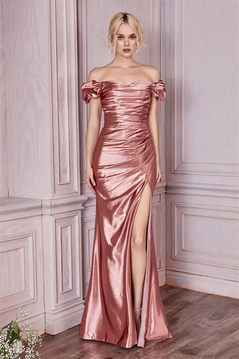 Ava Gown Vogue Lease