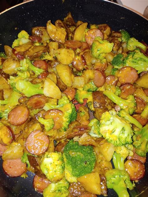 Smoked sausage, sliced 2 lb. Cheesy Smoked Sausage, Potatoes & Broccoli in 2020 ...