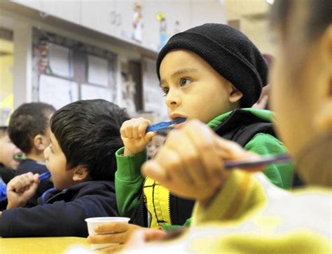 Gov Brown Legislators Negotiating Budget Help For Preschoolers Los