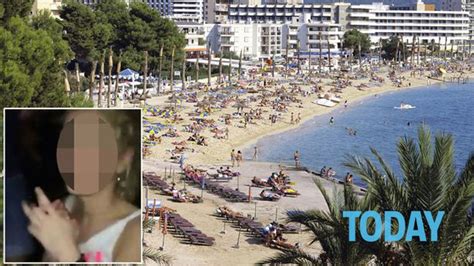 Sesso Orale Con 24 Ragazzi In Cambio Di Un Drink Tornerò Su Quella Spiaggia