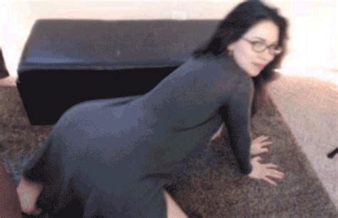 Whats The Name Of That Pretty Girl Revealing Her Ass While Twerking Bellabrookz 908478