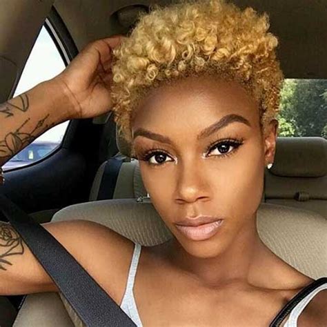 15 Pretty Hairstyles For Short Natural Hair