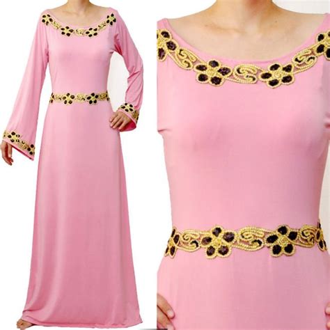 Pink Muslim Muslimah Islamic Abaya Lace Neckline Long Sleeve Cocktail Maxi Dress Photo