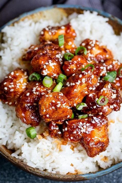 Crispy Sesame Chicken With A Sticky Asian Sauce Easy Recipes