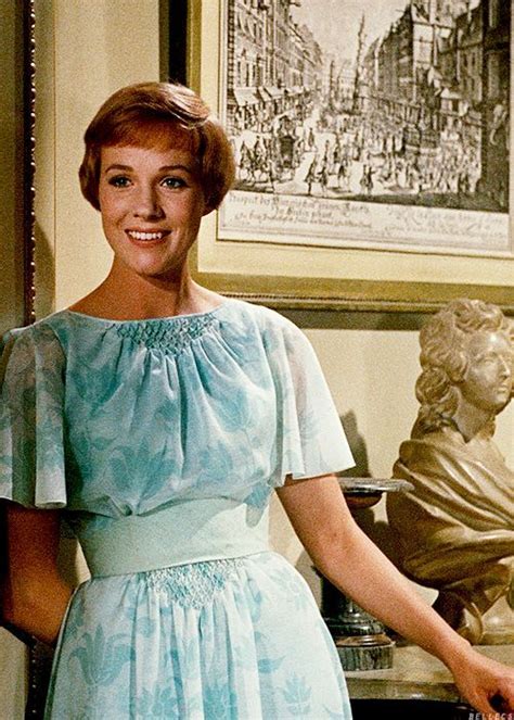 Julie Andrews The Sound Of Music Sound Of Music Costumes Movie Costumes 1960s Costumes