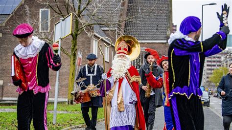 Intocht Sinterklaas In Culemborg Geschrapt Om Discussie Over Zwarte
