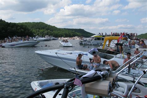 Used Pontoon Boats For Sale By Owner In North Carolina Lake Of The Ozarks Party Cove Boat Rental