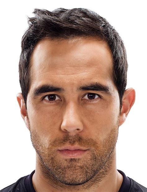 The statistic shows in detail how many penalties the player took in his career. Claudio Bravo - Spielerprofil 19/20 | Transfermarkt