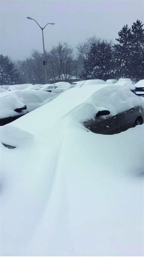 Heavy Snowfall During A Severe Mid­april 2018 Storm In Stevens Point