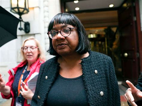 diane abbott becomes first black politician to represent party at pmqs abc news