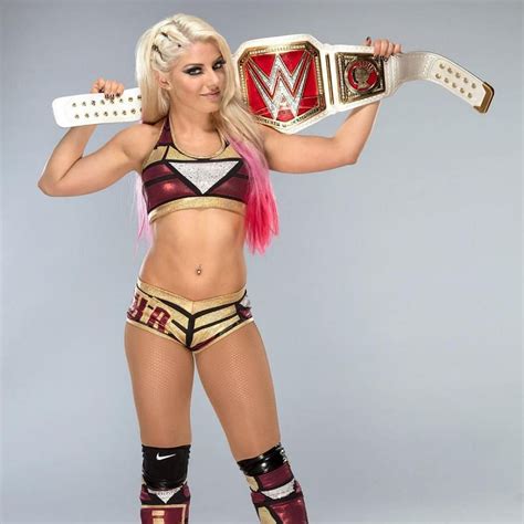 Wwe News Alexa Bliss Becomes The Longest Reigning Raw Womens Champion