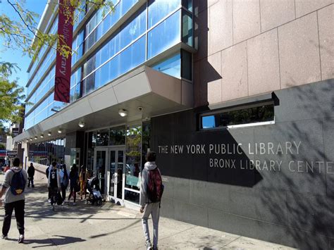 Bronx Library Center Celebrates Hispanic Heritage Year Round Cbs New York