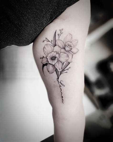 Name Flower Tattoo Flower Bouquet Tattoo Daisy Tattoo Flower Tattoo