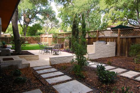 Backyards can vary a lot from property to property. Zilker Park Backyard - Contemporary - Landscape - Austin ...