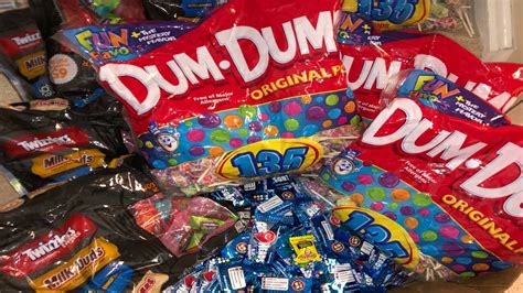 Party City Jackpot Found Hundreds Dollars Worth Of Candy Dumpster