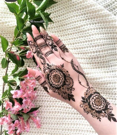 25 Latest Full Hand Mehndi Designs For Eid 2021 Glossnglitters