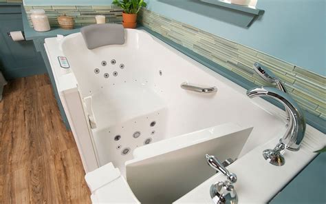 Increasing accessibility is not limited to your bathtub. Best Walk-In Tub Reviews & Comparison 2019 ...