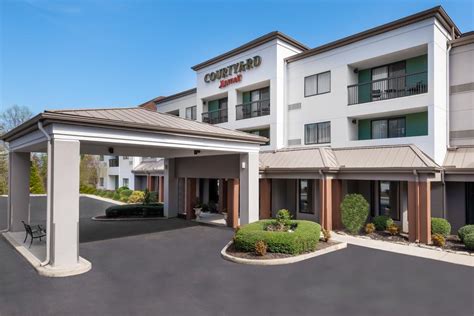 Crestline Hotels And Resorts Adds Four Hotels To Its Management Portfolio