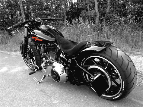 My wife and fellow motorcycle writer, allyn hinton, says, i don't really see harley doing a cvo softail. My Harley Davidson Breakout | Harley Davidson MotorBikes ...