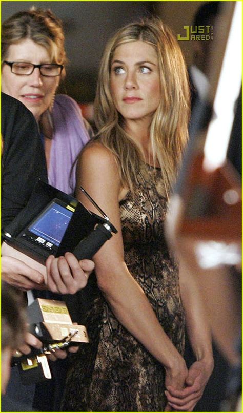 Jennifer Aniston Goes 30 Rock Crazy Photo 1387761 Photos Just