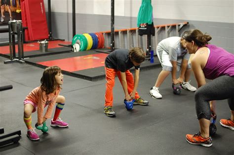 Crossfit For Kids Expands The Fitness Craze To The Toddler Set Huffpost