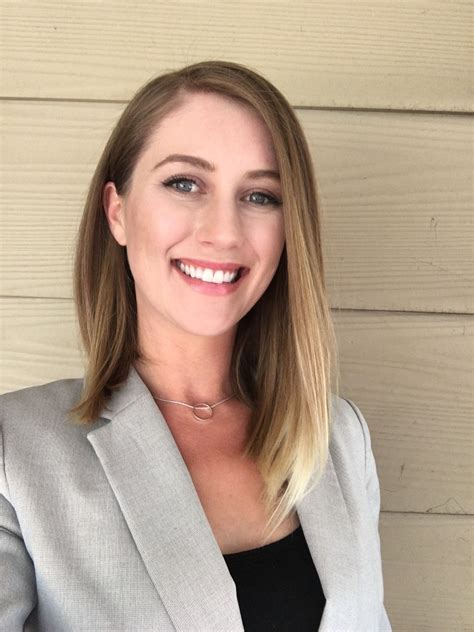 Alexandra Ewell Returns To Coldwell Banker Realty As Affiliate Agent