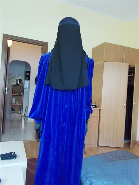 Beautiful Muslim Women Niqab Burqa Abayas Veils Modesty Decent Nun Dress
