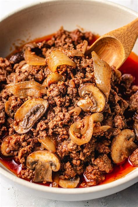 A little ground beef goes a long way. Easy Keto Ground Beef Recipe (Paleo, Whole30, Low carb ...