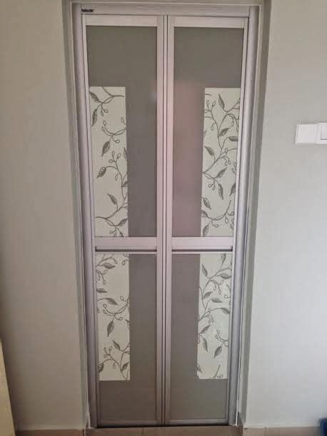 Simak ulasan terkait pintu kaca minimalis dengan artikel populer 24+ pintubilik air berikut ini. Pintu Lipat Bilik Mandi | Desainrumahid.com