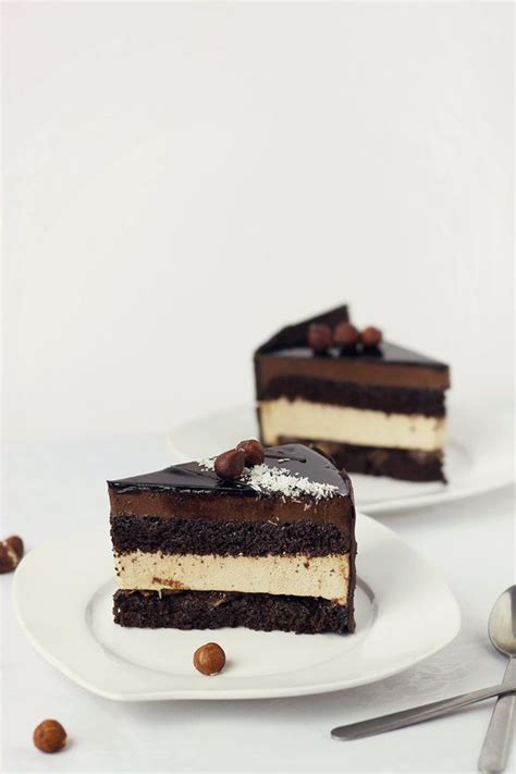 A delicious recipe for chocolate bavarian cream cake with cheesecake filling. Bavarian Cream Chocolate Cake | Cake desserts, Cake ...