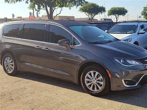 2018 Edition Touring Plus Fwd Chrysler Pacifica For Sale In