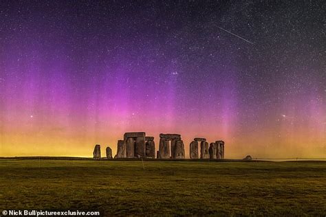 How To See The Northern Lights From The Uk Tonight Daily Mail Online