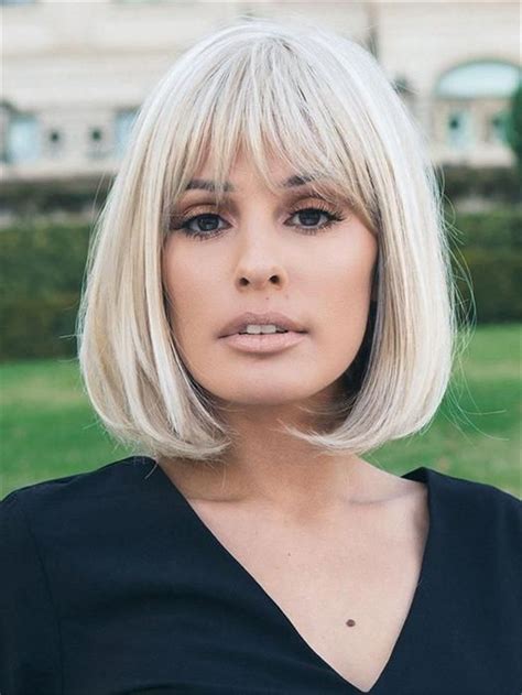 These haircuts are typically short to medium bob cuts are genuinely versatile hairstyles, and almost anyone can wear a well cut bob. 40 Charming And Gorgeous Bob Haircuts And Hairstyles With ...