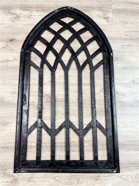 Large Round Top Gothic Window Black Lizs Beautiful Things